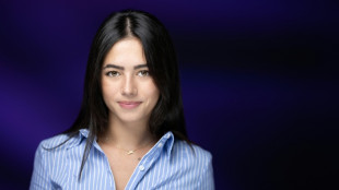 L'influenceuse Miel Abitbol exhorte Macron &agrave; ne pas mettre la sant&eacute; mentale "sous le tapis"