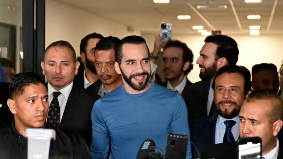 Bukele pedir&aacute; licen&ccedil;a ao Congresso para disputar reelei&ccedil;&atilde;o em El Salvador