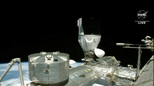 L'&eacute;quipage de la capsule de SpaceX est entr&eacute; dans l'ISS