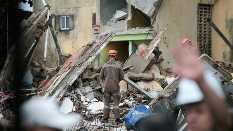 N&uacute;mero de mortos em desabamento em Pernambuco sobe para 14