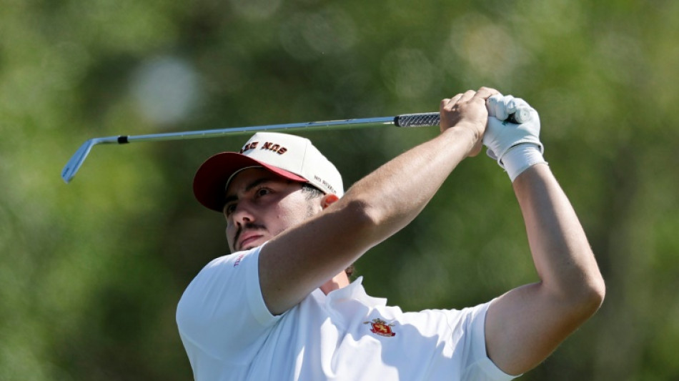 Cazan al español Ballester orinando durante el Masters de Augusta