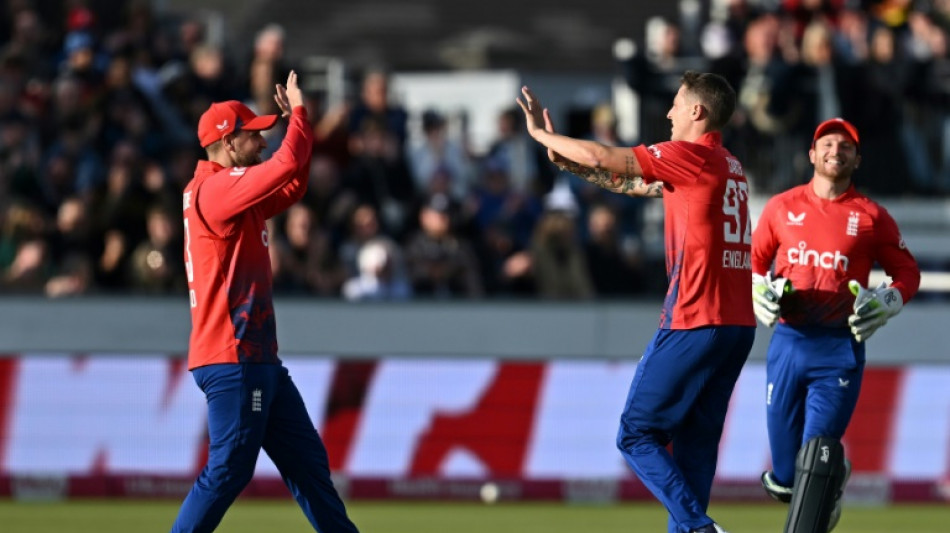 England's Carse takes three wickets as New Zealand struggle in 1st T20