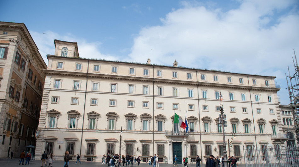 Dfp, governo rafforzer&agrave; politiche e favore della famiglia