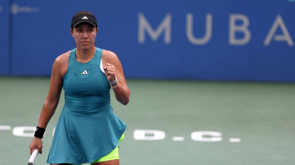 Pegula rallies past Svitolina to reach Washington semis