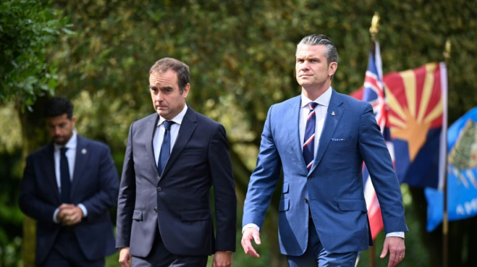 Verteidigungsminister Frankreichs und der USA erinnern in Normandie an D-Day