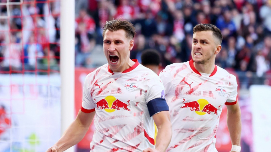 Arbeitssieg gegen Freiburg: Leipzig &uuml;bernimmt Platz eins