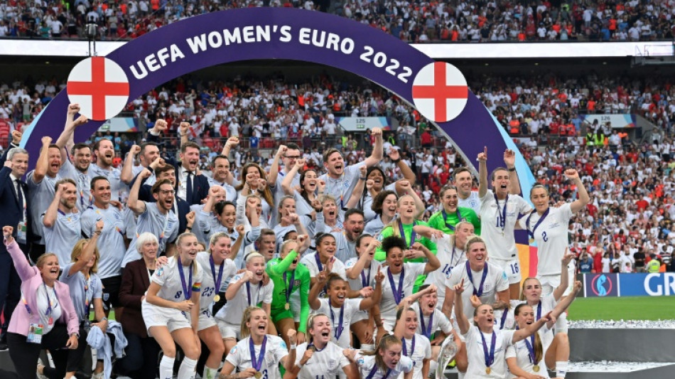 Les championnes d'Europe de foot interpellent les candidats &agrave; Downing Street