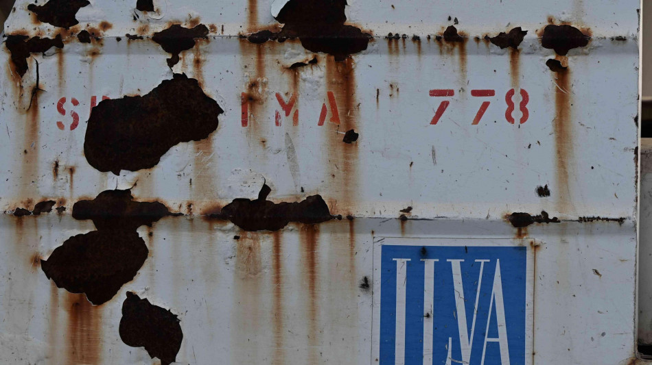 Chiesta l'autorizzazione alla proroga della Cigs per 4.450 lavoratori ex Ilva