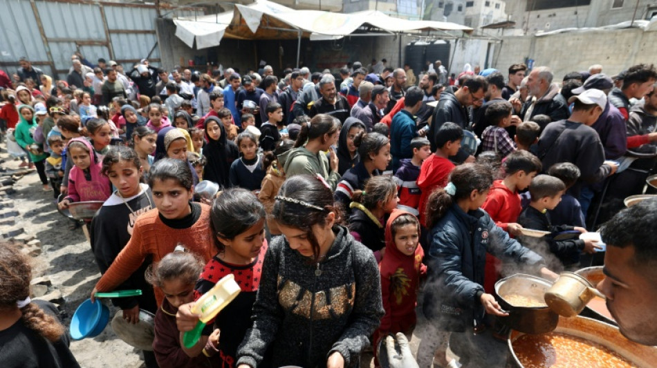 UN warns of Gaza humanitarian crisis as France, Abbas call for truce