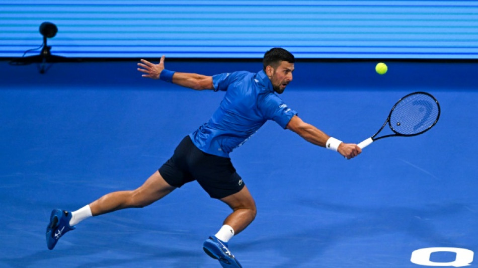 Djokovic &eacute; eliminado na estreia do ATP 500 de Doha; Medvedev vai &agrave;s oitavas