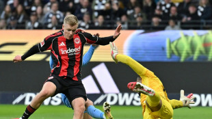 Joker Chaibi erl&ouml;st Frankfurt - Sorgen um Santos