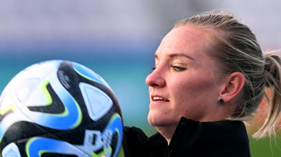 Popp berichtet von Pr&auml;mien-Zoff 2019: "Schlag in die Fresse"