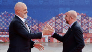 A Tirana, l'UE et les Balkans engag&eacute;s &agrave; relancer leurs relations
