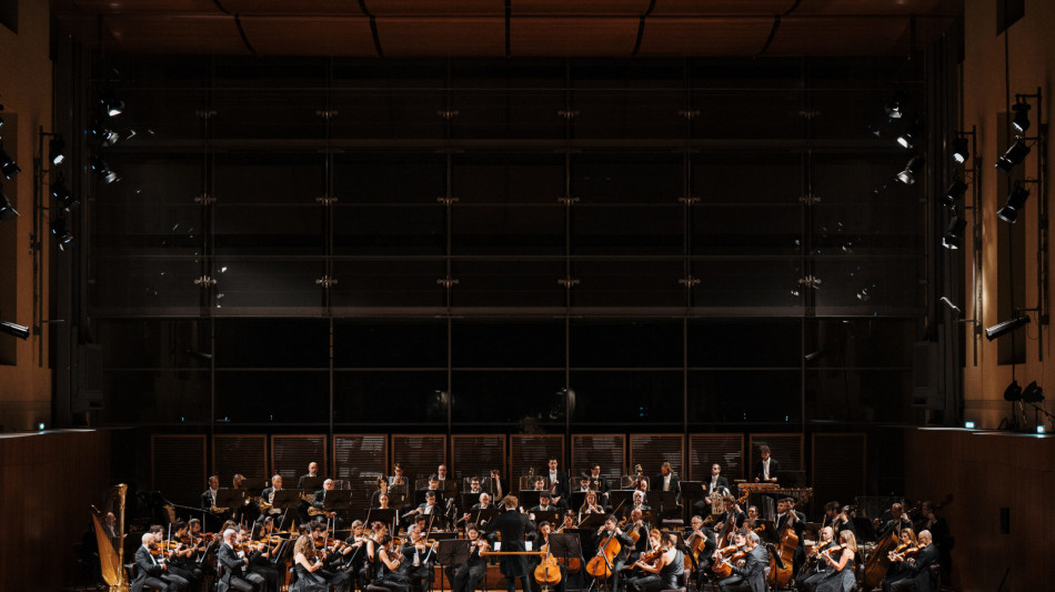 La Toscanini compie 50 anni con il nuovo direttore Kent Nagano