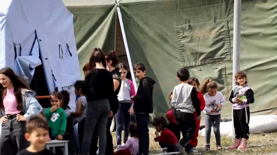 Separatistas arm&ecirc;nios de Nagorno-Karabakh afirmam que est&atilde;o negociando retirada de tropas