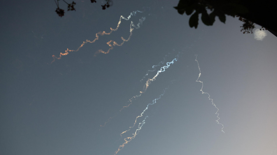 Tv Iran, 'attacchi distruttivi contro Israele tra poche ore'