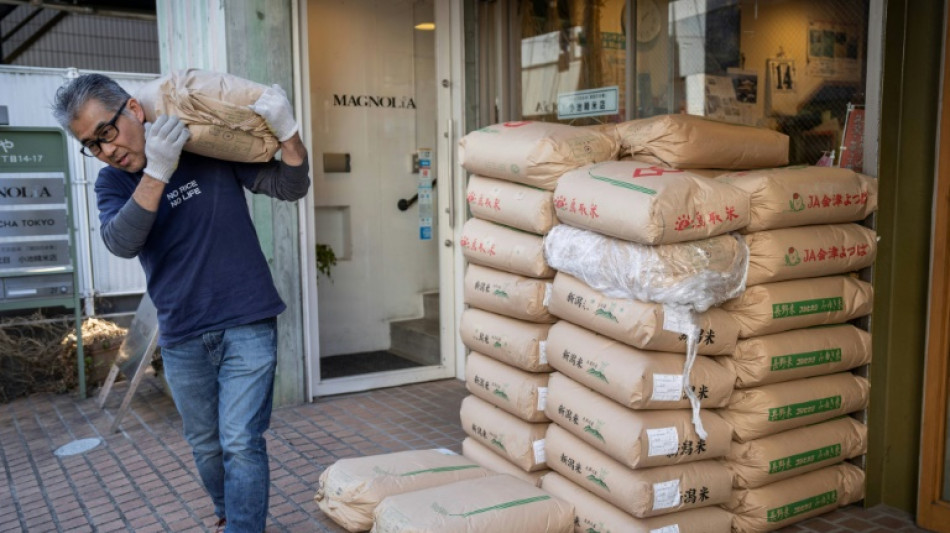Le Japon ouvre ses r&eacute;serves strat&eacute;giques de riz pour enrayer l'envol&eacute;e des prix