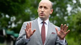 Governo Trump amea&ccedil;a suspender habeas corpus