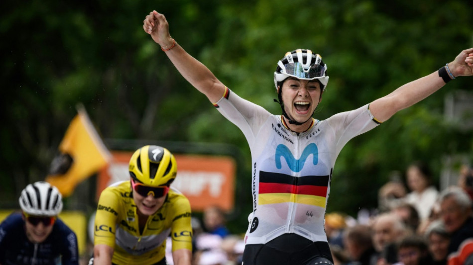 Frauen-Tour: Lippert st&uuml;rmt zum Etappensieg