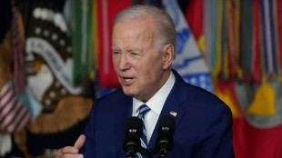 Biden acusa Trump de 'apaziguar' a R&uacute;ssia com press&atilde;o sobre a Ucr&acirc;nia