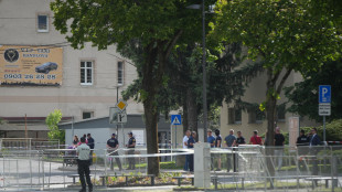 Ministro, 'Fico &egrave; molto grave, ancora sotto operazione'