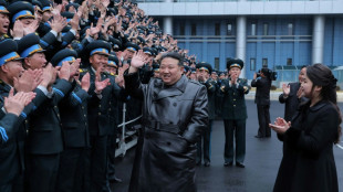 Kim Jong Un celebra nova era da Coreia do Norte como 'pot&ecirc;ncia espacial'