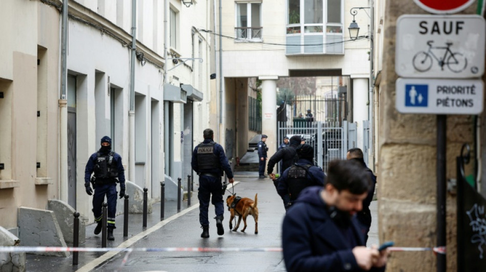 Francia detiene a otras dos personas por paliza mortal a activista de extrema derecha
