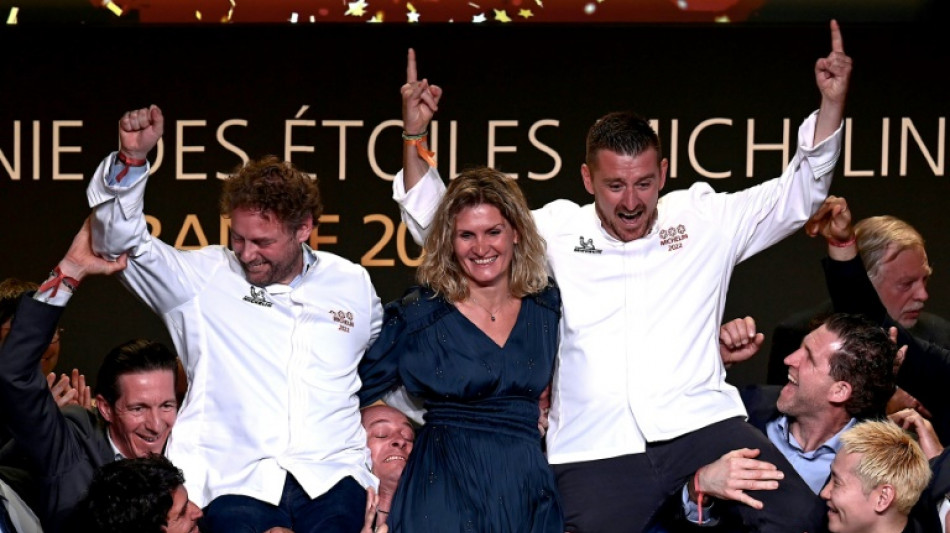 "Diff&eacute;rents" mais "compl&eacute;mentaires": le Michelin sacre Arnaud Donckele et Dimitri Droisneau