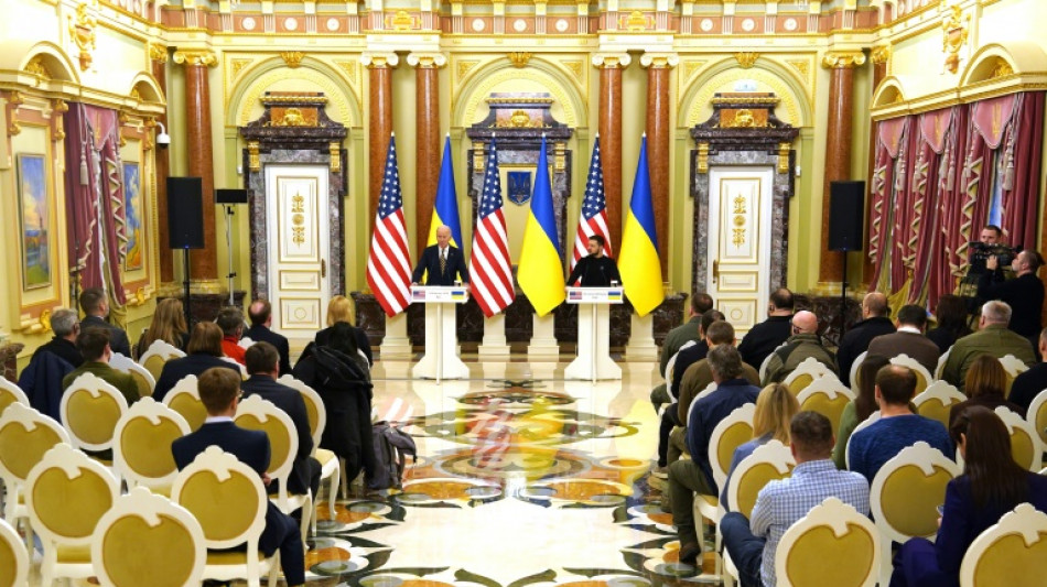 Biden anuncia m&aacute;s entregas de armas a Ucrania en su visita sorpresa a Kiev