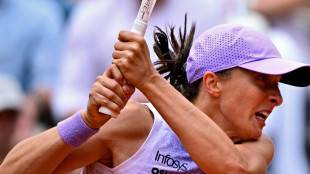 Swiatek rettet sich ins Viertelfinale - Paoloni scheitert