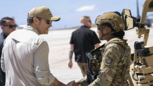 Chefe do Pent&aacute;gono visita Guant&aacute;namo, a 'linha de frente da guerra' migrat&oacute;ria