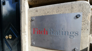 La France s'engage &agrave; continuer les r&eacute;formes apr&egrave;s la baisse de sa note par Fitch