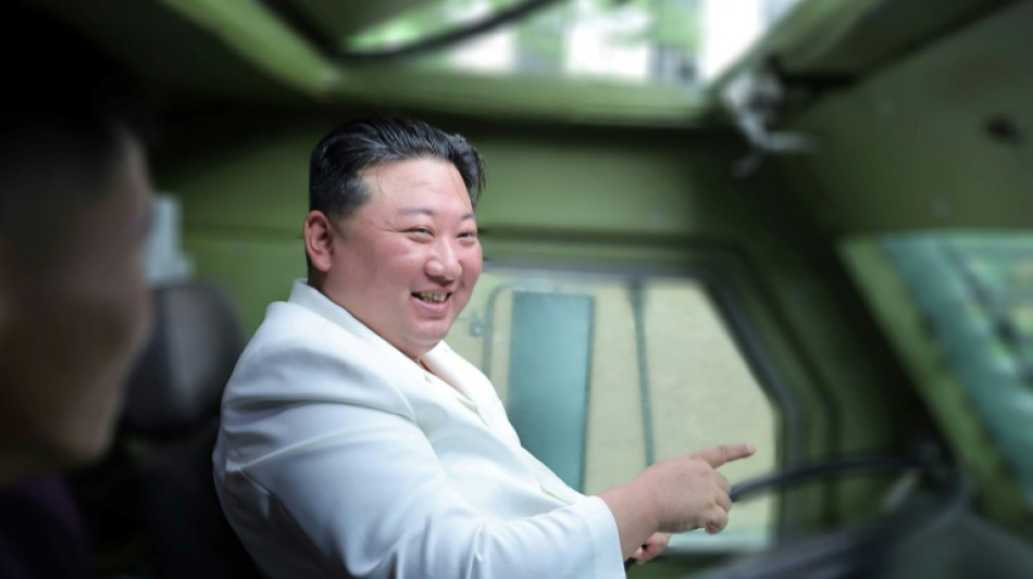 Kim Jong Un appelle la Cor&eacute;e du Nord &agrave; intensifier sa production de missiles