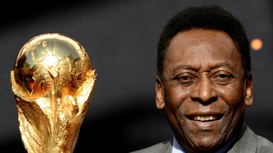 Weltweite Trauer um Fu&szlig;ball-Legende Pel&eacute;
