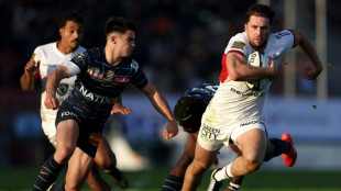 Top 14: Toulouse assure, La Rochelle tr&eacute;buche, l'UBB dans la douleur