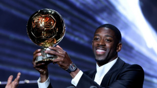 Ousmane Demb&eacute;l&eacute;, do PSG, conquista sua primeira Bola de Ouro