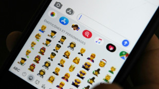 Zeichen mit Herzen und Lachen sind beliebteste Emojis in Deutschland