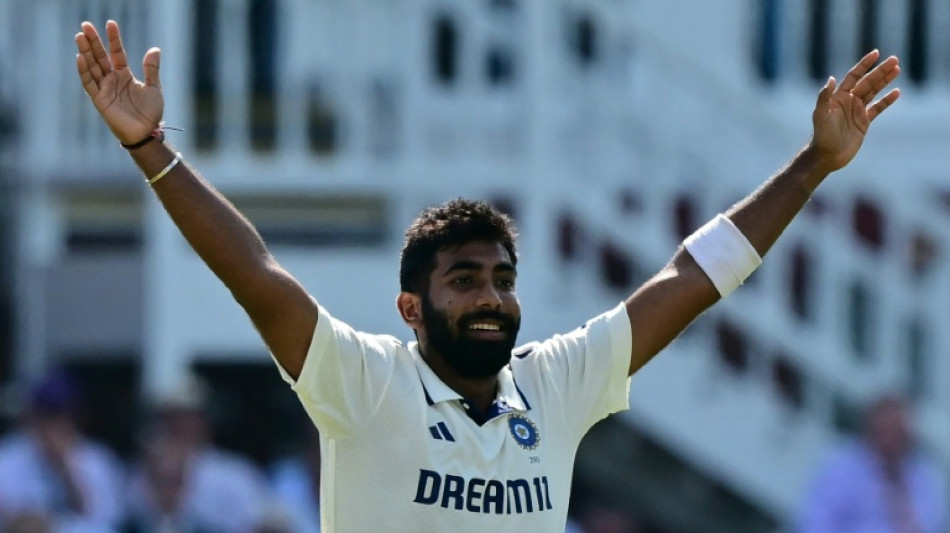 England bowl in fourth Test as India pick Bumrah