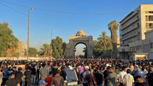 Crise politique en Irak: des manifestants pro-Sadr investissent bri&egrave;vement le Parlement