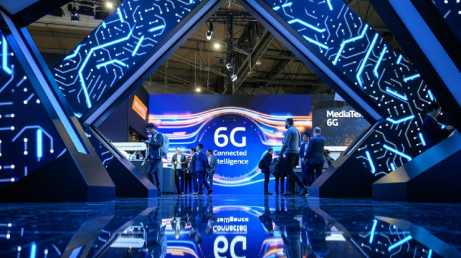 Le Salon du mobile de Barcelone entre course &agrave; l'IA et tensions g&eacute;opolitiques