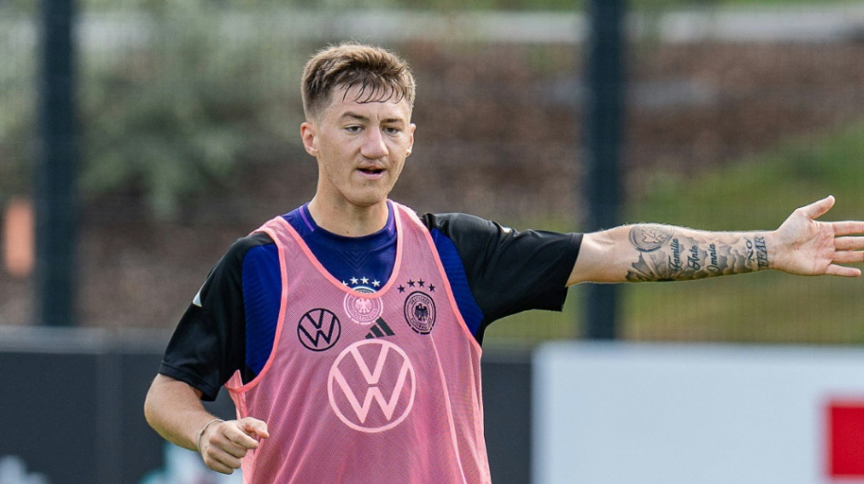 "Er hat Eier" - Kimmich schw&auml;rmt von Stiller