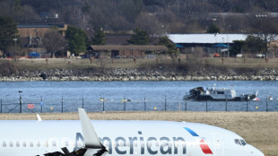 Catastrophe a&eacute;rienne de Washington: la recherche des corps continue