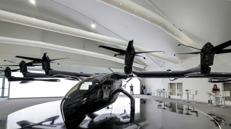 T&aacute;xis voadores chegam ao mercado em 2025