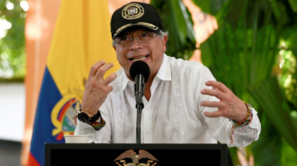 Col&ocirc;mbia denuncia amea&ccedil;a de 'invas&atilde;o' dos EUA e convoca embaixador para consultas