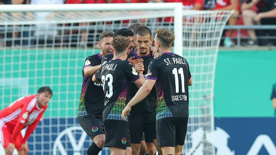 Sieg in der Verl&auml;ngerung: St. Pauli mit gro&szlig;er M&uuml;he weiter