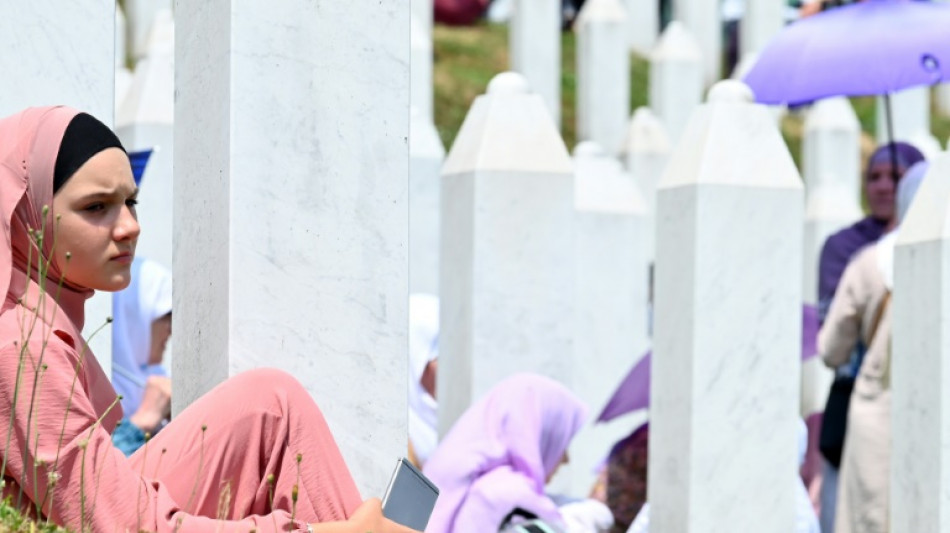 Plus d'un quart de si&egrave;cle apr&egrave;s, inhumation de 50 victimes du g&eacute;nocide de Srebrenica