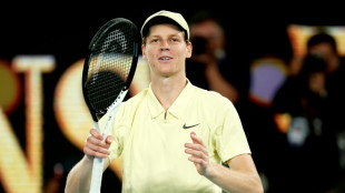 Sinner vence Shelton e vai enfrentar Zverev na final do Aberto da Austr&aacute;lia