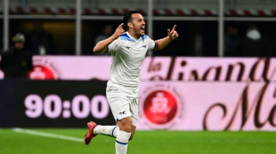 Milan perde para Lazio em casa com gol nos acr&eacute;scimos