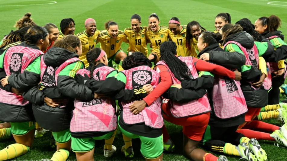 Colombie: des clubs soup&ccedil;onn&eacute;s de torpiller le championnat de football f&eacute;minin