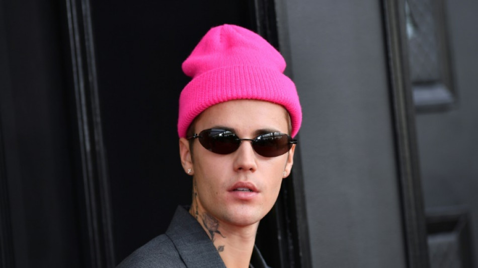 Justin Bieber estar sufriendo una par&aacute;lisis facial parcial